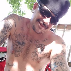 Meet your Posher, Larry